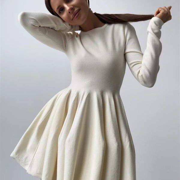 Blessyuki Elegante Solid Knit Dres Autunno Inverno Casual Manica lunga Aline Abiti da sera Donna Coreana Mini abito sexy y240130 240312