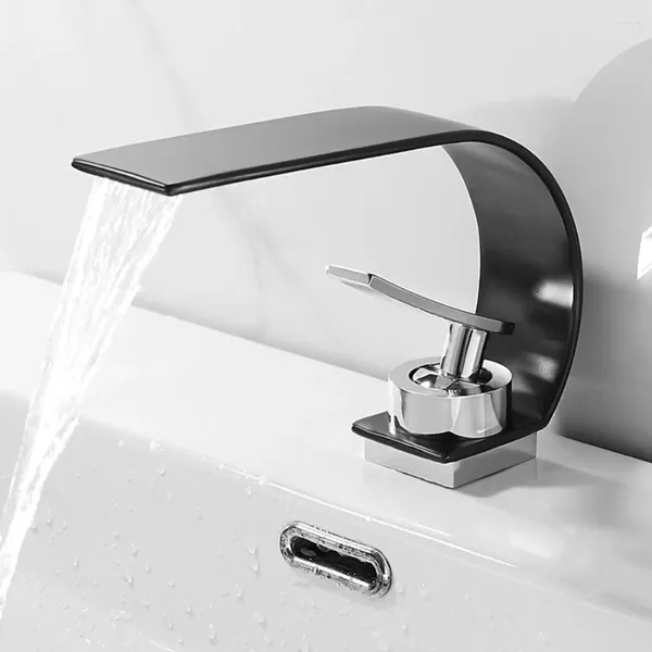 Rubinetti per lavandino del bagno Rubinetto per lavabo a cascata Montaggio su piattaforma Lavelli per vasi di vanità Miscelatore Rubinetto per acqua fredda e acqua