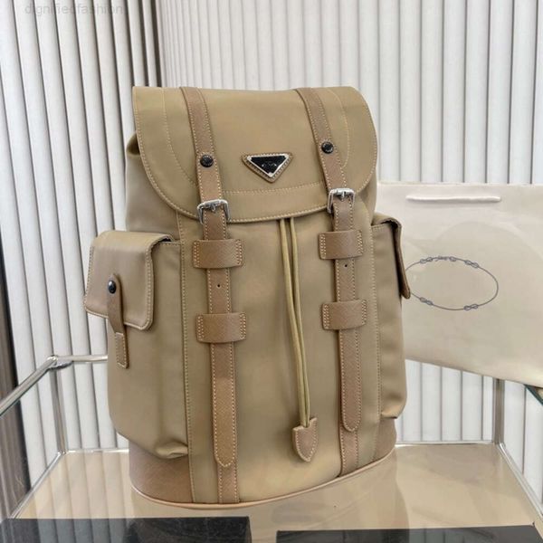 Saco de designer quente mulheres moda designer mochila homens mochila de viagem clássico triângulo alça de ombro ajustável tecido náilon saco de escola mochila presente