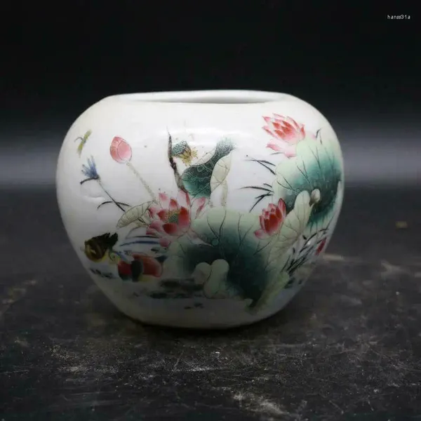 Garrafas chinesas Famille Rose Porcelana Jar Lotus Design Pot Brush Washer 3,54 polegadas