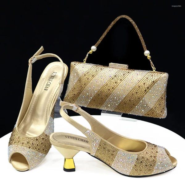Sapatos de vestido Doershow Chegada Casamento Africano e Saco Set Cor de Ouro Italiano com Sacos de Correspondência Nigerian Lady Party HTY1-26