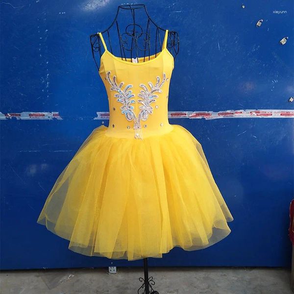 Stage Wear Amarelo Ballet Vestido Swan Lake Desempenho Tutu Panqueca Feminino Meninas Luminosas LED Fluorescente Pompon Macacão Roupas H645