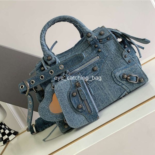 Borse vere di alta qualità Borsa da donna Neo City Borsa a tracolla per motocicletta in denim Designer di lusso Borsa a portafoglio con pochette a tracolla da cowboy Pochette Pietra vintage