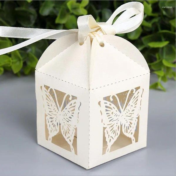 Confezione regalo all'ingrosso: scatola di caramelle di carta vuota con grande farfalla tagliata al laser da 50 pezzi, bomboniera, baby shower, con nastro