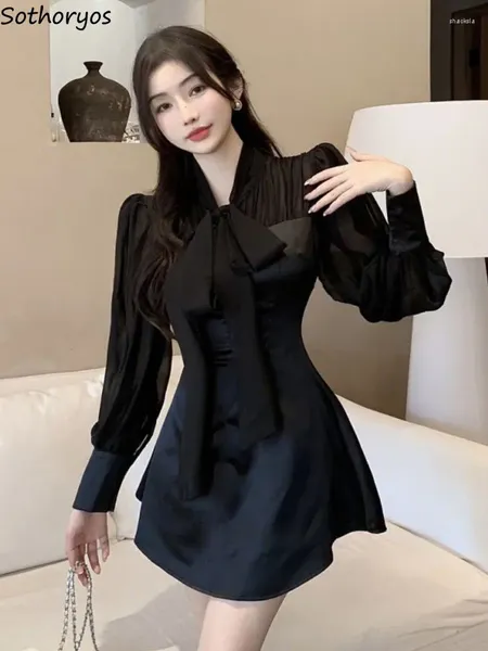 Casual Kleider Frauen Mini Feste Tägliche Mode Einfache Weiche Sexy Spitze Up Sommer Falten Koreanischen Stil A-linie Elegante Süße ins Design