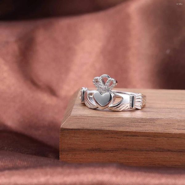 Anelli a grappolo Anello irlandese Claddagh in argento sterling 925 Amore Corona celtica Fidanzamento Matrimonio