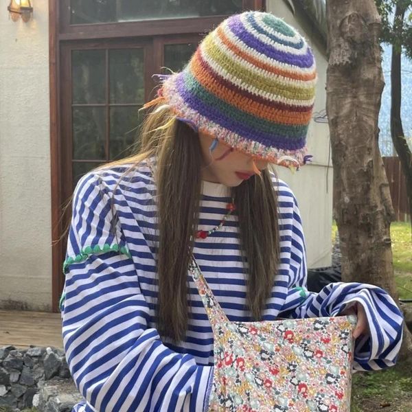 Berets nicho design vintage artesanal crochê borla listra colorida chapéu de balde de lã