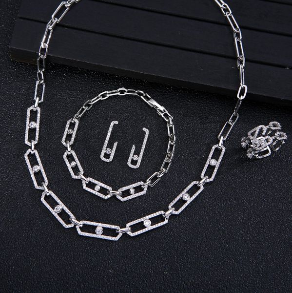Französische Geometrie beweglicher LINK Einzelner Diamant Mikroeinlagen Diamanten Anhänger Damen Halskette Ohrringe Armband Schmuckset Kombination MASK-28