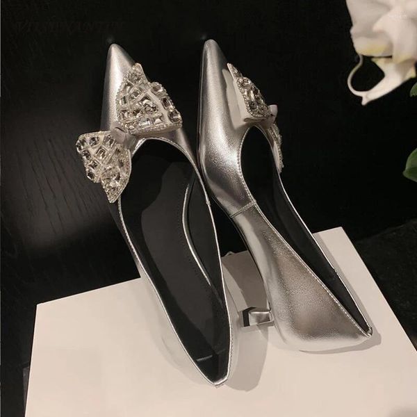 Scarpe eleganti di lusso con strass Bowtie Fata scarpa con tacco alto 2024 Primavera donna pompa punta a punta poco profonda piccola festa singola