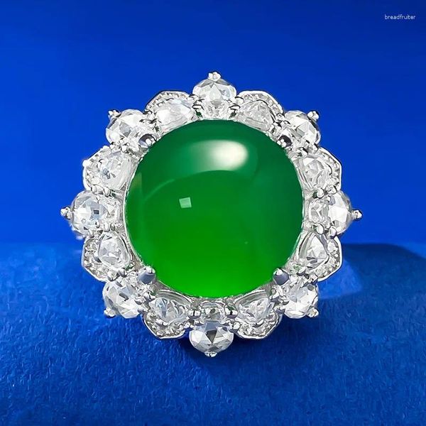 Anéis de cluster S925 Conjunto de luxo de prata com alta verde jade calcedônia temperamento grande rosto de ovo 12mm anel de ágata venda ao vivo