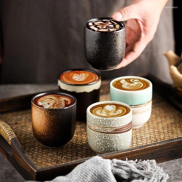 Tazze Tazza in ceramica da 4 pezzi Tazza da caffè di grande capacità Negozio Tazze da tè in porcellana Set regalo per anniversario di San Valentino