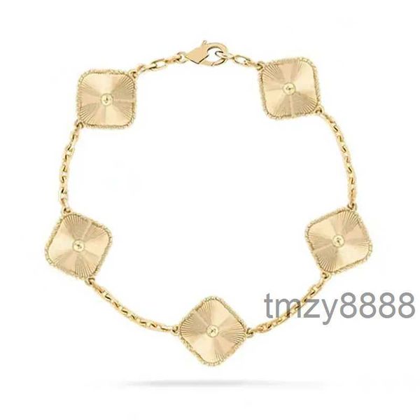 Braccialetti di design Bracciale Van Clover a quattro foglie in oro 18 carati con ciondolo a forma di amore, diamante di cristallo scintillante per le donne, ragazza, matrimonio, festa della mamma, gioielli con scatola VDM5