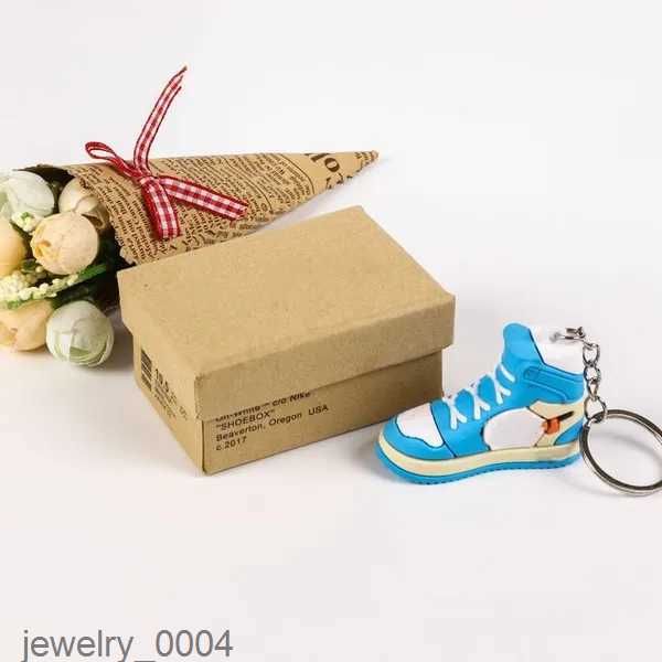 Dunke Low Sb Designer Stereo Sneakers Portachiavi 3D Mini Scarpe da basket Portachiavi Uomo Donna Bambini Anello Borsa Ciondolo Regalo festa di compleanno 480 83S5