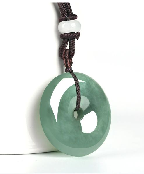 Anhänger Burmesischer Jade-Donut-Anhänger, geschnitzter Edelstein, grüner Luxus-Mann, natürlicher Schmuck, Halskette, echte Geschenke für Frauen, Smaragd-Jadeit-Männer