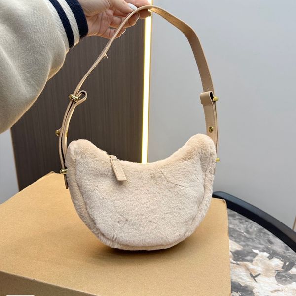 Modedesigner Prakers Pelz-Unterarmtasche Damen-Plüschtasche Satteltasche Luxus-Handtasche Dreieck-Abzeichen-Umhängetasche