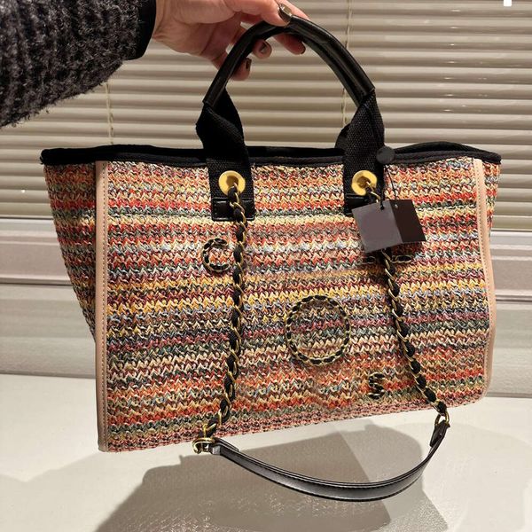 Borse casual Totes Borsa di marca di marca 2024ss Catene da spiaggia Borsa a tracolla di lusso Borsa a tracolla di moda Borsa di tela di alta qualità da donna Borsa da donna