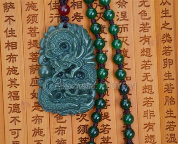 Pingentes Chinês Handwork Natural Verde Escuro HeTian Jade Esculpido Retro Dragão Sorte Amuleto Pingente Contas Colar Certificado Jóias Finas