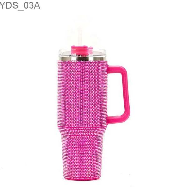 Bottiglie d'acqua Bicchieri con strass in acciaio inossidabile da 40 once Tazze grandi con manico resistente Bottiglia thermos in paglia Caixa Termica Regalo di San Valentino YQ240221