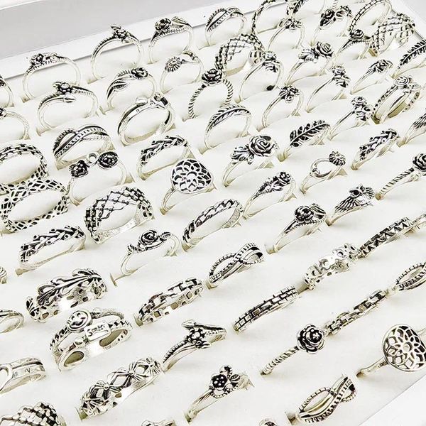 Cluster-Ringe 30 teile/los Fabrik Großhandel Finger Für Frauen Vintage Silber Platte Lächeln Gesicht Schmuck Geschnitzte Hohle Blume Ring Mädchen party