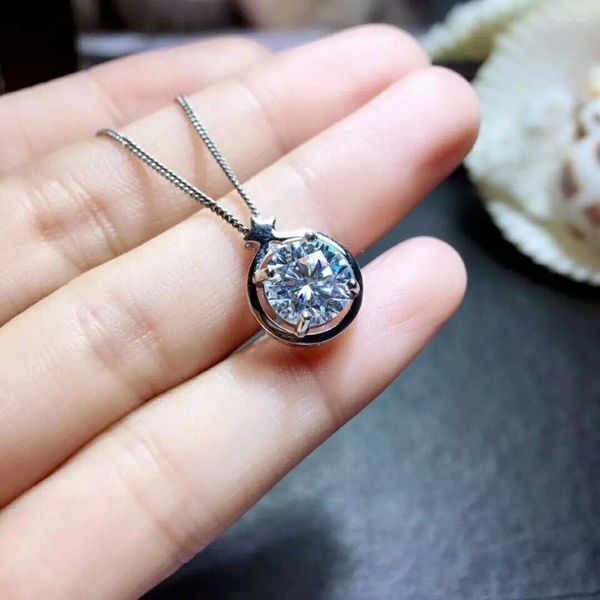 Ciondoli MeiBaPJ 2 S Moissanite Pietra preziosa Collana classica con pendente a stella a cinque punte per le donne Vero gioiello in argento massiccio 925