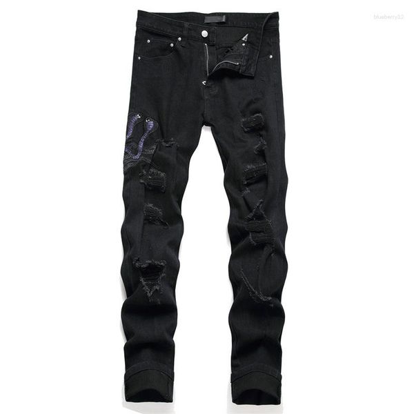 Erkek kot erkekler erkekler yılan nakış sokak kıyafeti siyah streç denim pantolon delikleri yırtılmış sıkıntılı ince düz pantolon