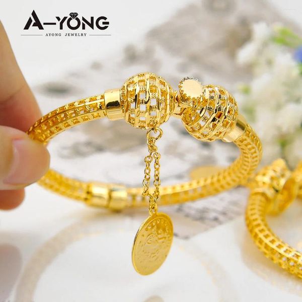 Charme Pulseiras Ayong Saudita Pulseira de Ouro 21k Banhado Oco Out Balls Bangle Punk Personalidade Mão Cadeia Cuff