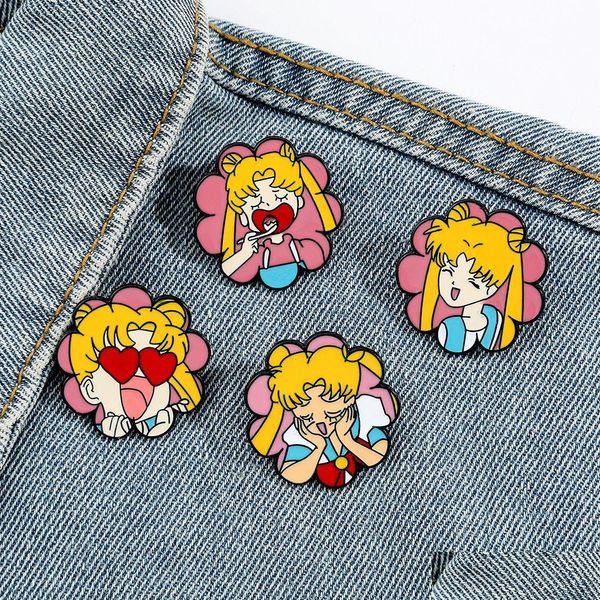 Karikatür Aksesuarları Japon Oyun Filmi Film Sailor Moon Emaye Pimleri Sevimli Filmler Oyunlar Sert Toplan Karikatür Broş Backpack şapka çantası Co Dhfoj