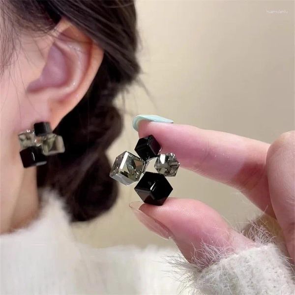 Серьги-гвоздики поступление модные женские классические черные квадратные сахарные элегантные кристаллы нестандартные женские украшения