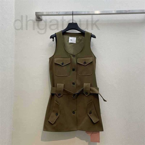 Abiti casual di base del marchio di stilisti 24 Inizio primavera Nuova età Miu Riduzione del temperamento Abbigliamento da lavoro Stile Fibbia in vera pelle, Abito con gilet decorazione cintura Benbu Q8BT