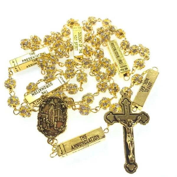 Collane Blingling da 8 mm Golden Color Crystal Rhinestone Perle cinque misteri Rosario Rosario cattolico religioso Rosario