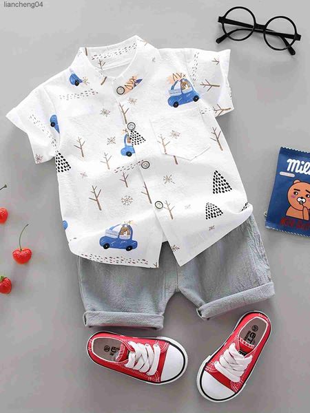 Set di abbigliamento Pantaloncini a maniche corte con stampa orsetto estivo per neonati e bambini, set per camicie con colletto in piedi all'aperto, moda due