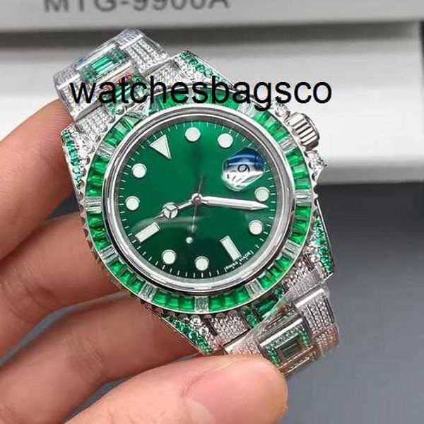 Orologio da uomo pulito da 40 mm con diamante verde di alta qualità con orologio impermeabile automatico in acciaio pieno di diamanti