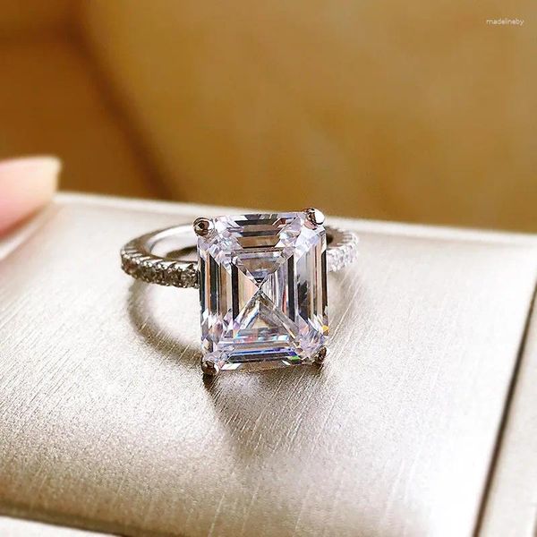 Anéis de cluster de alta qualidade jóias de luxo 925 prata esterlina princesa corte branco 5ct diamante zircon mulheres anel de casamento