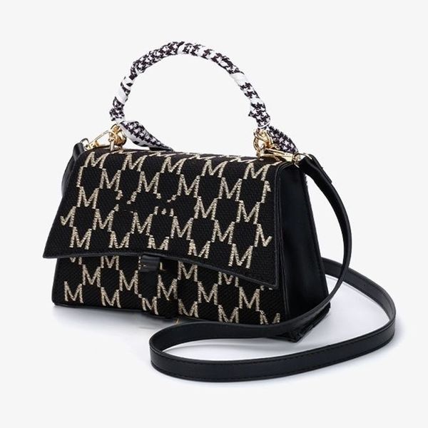 Буква квадратная сумка Pu высококачественные сумочки Light Light Luxury Dambags Single Plouds Bag Black Crossbody Bag для женщин Большие сумочки для покупок сумка оптом