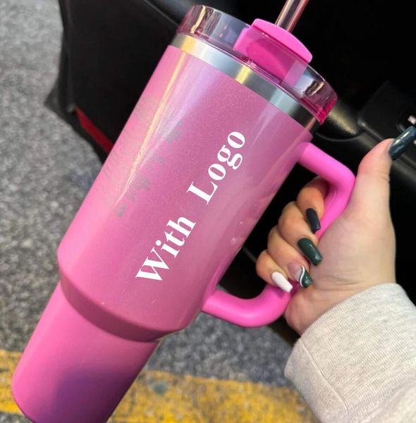 US-LAGER 40oz Quencher Tumblers Pink Co-Branded Cosmo Parada Flamingo Edelstahl-Valentinstag-Geschenkbecher mit Silikongriffdeckel und Strohhalm Autobecher 011