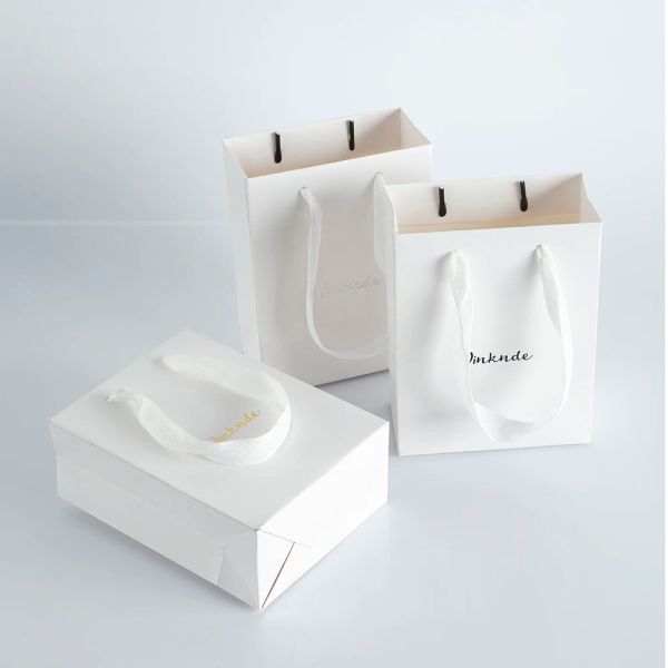 Ювелирные изделия, 24 шт., объемная белая пленка, яркие картонные подарочные сумки-тоут, сумка из крафт-бумаги, сумка для покупок, сумки для бар-мицвы, вечерние сувениры с ручками