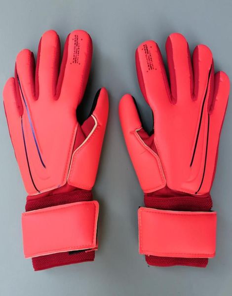 Новые цвета вратарские перчатки Professional NK SGT Противоскользящие футбольные перчатки Вратарские футбольные перчатки Bola De Futebol Luva De Go1411646