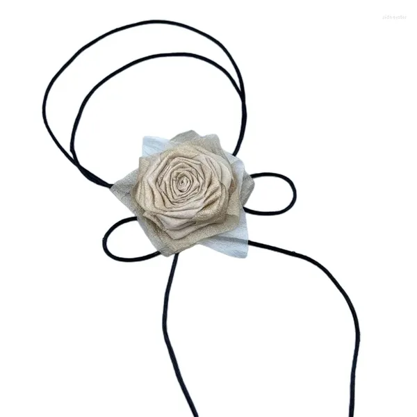 Collane con ciondolo 50JB Elegante girocollo in fiore Collana oversize con fiori di rosa Elegante catena floreale con clavicola per accessori per feste