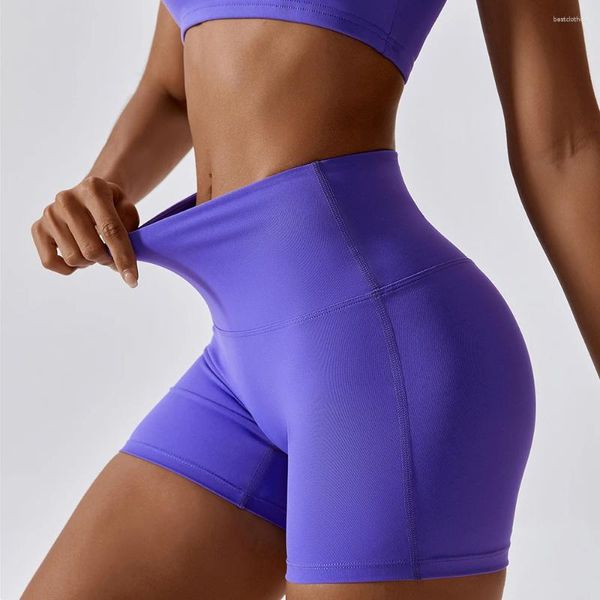 Pantaloncini attivi Colore caramello Asciugatura rapida Sensazione di nudo Yoga Sollevamento dell'anca Corsa Fitness Leggings sportivi a vita stretta