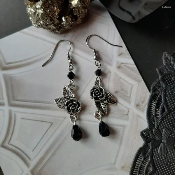 Orecchini pendenti Goth Rose Perline di cristallo Goccia per donne Ragazza regalo Accessori per gioielli con ciondoli da strega oscura