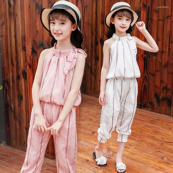 Set di abbigliamento 2024 Vestito per bambini Ragazze Versione coreana della moda Gilet fresco Dolce Set in due pezzi Grandi vestiti per studenti per bambini