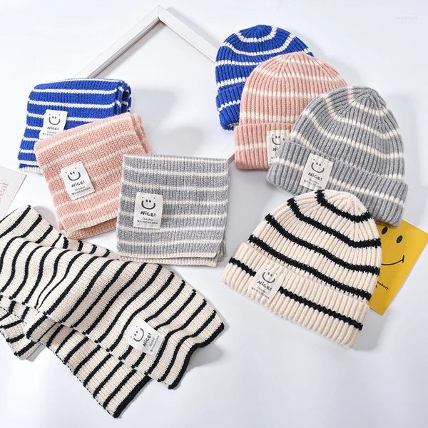 Accessori per capelli Cappello da bambino Autunno e inverno Sciarpa lavorata a maglia di lana carina Due set per uomo Donna Bambini Caldo ispessimento antivento