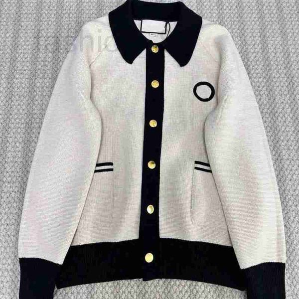 Maglioni da donna Designer Autunno/Inverno Nuova polo Cardigan lavorato a maglia Cappotto dal design a contrasto in bianco e nero per uomo e donna 2HHG