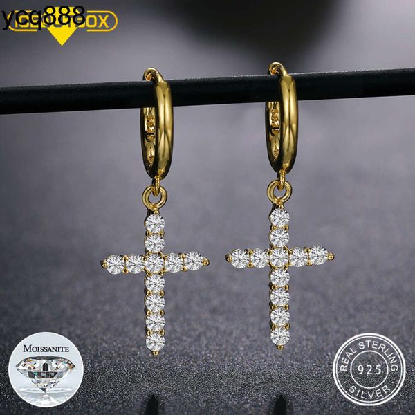 Orecchini a cerchio con croce moda uomo donna S925 Argento 14k 18k placcato oro giallo bianco Moissanite orecchini pendenti con gemma di diamanti