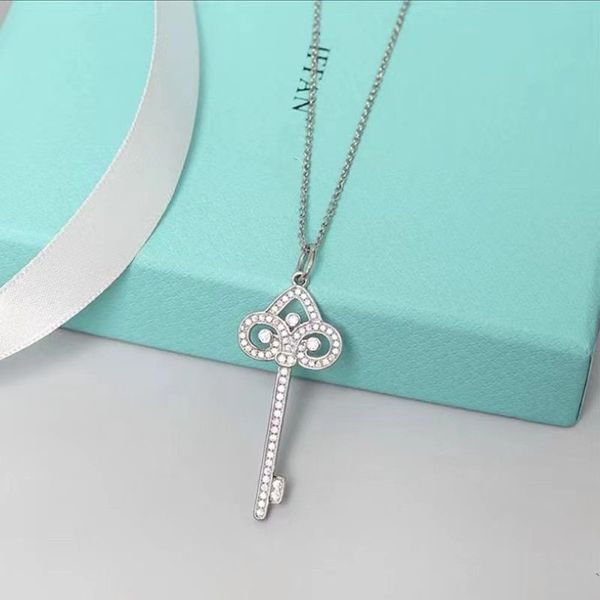 Hohles Herz aus Diamanten für Damen, Halskette mit vollem Durchmesser, Designer-Schmuck-Halskette, Gold, Silber, Rose, volle Marke als Hochzeitsgeschenk, Weihnachtsgeschenk309F