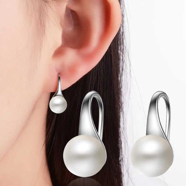 Ohrringe Elegante Silbernadel Große klare Süßwasserperlenohrringe Runde Sterlingperlenohrringe Schmuck Klassische Ohrringe für Frauen 230831