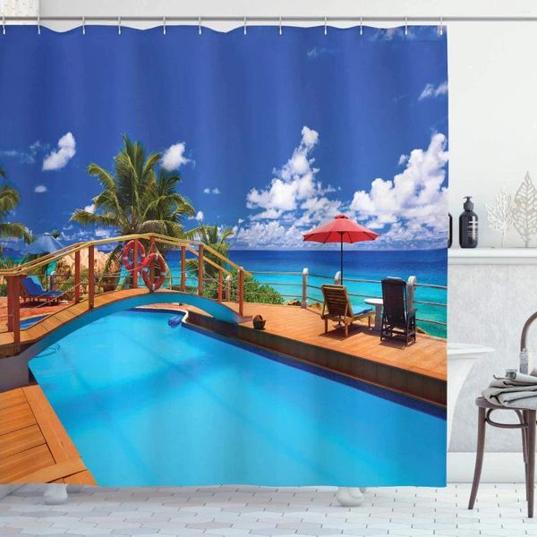 Tende da doccia Tenda da spiaggia Piscina Paesaggio marino costiero con palme Immagine del resort per le vacanze Bagno in tessuto