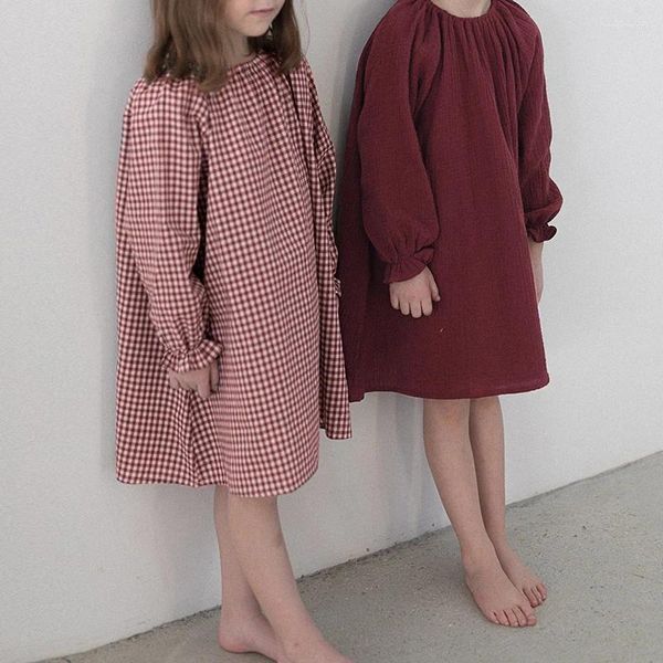 Mädchenkleider 2024 Frühling Baumwolle rotes kariertes Kleid für Mädchen süße doppelte Gaze Langarmes Nachthemd Baby Lose Homewear