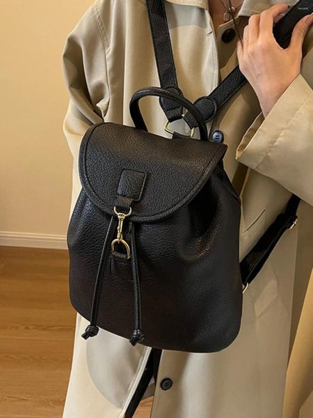 Okul çantaları üst düzey retro büyük kapasiteli kadın sırt çantası 2024 moda seyahat çantası