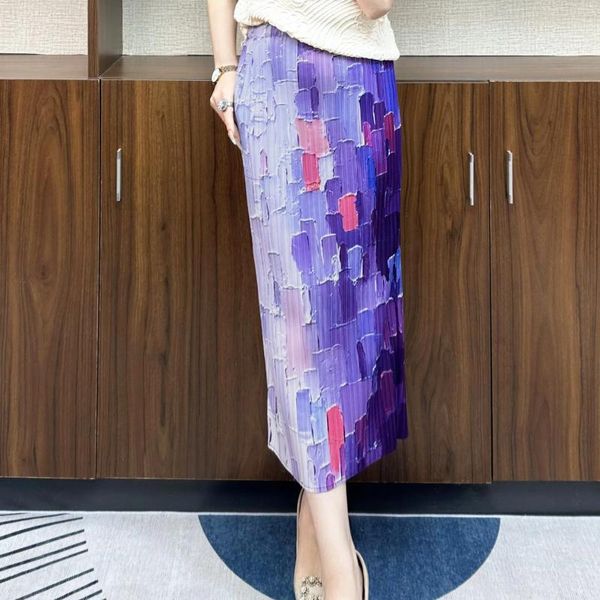 Юбки женские, весна-лето 2024, модная свободная эластичная плиссированная повседневная юбка с градиентным принтом Miyake длиной до середины икры